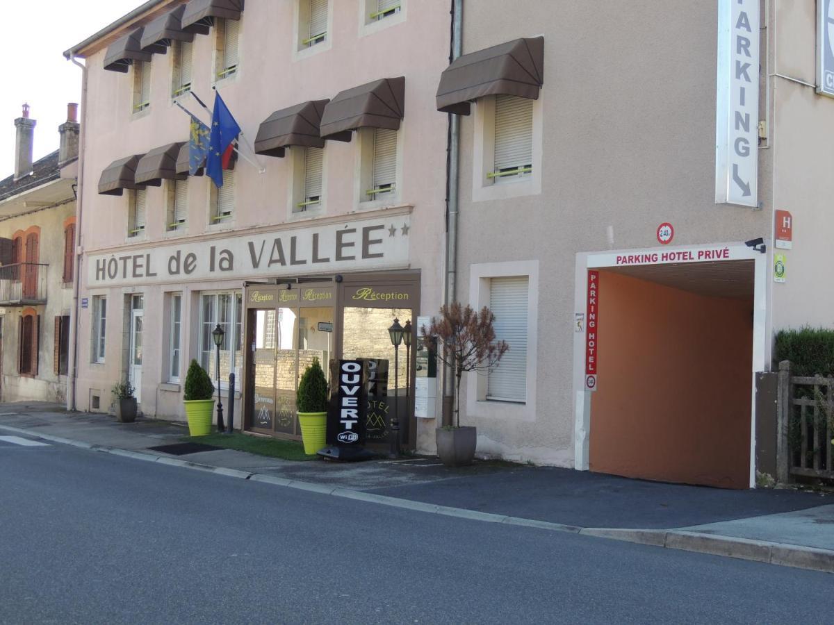 Hotel De La Vallee オルナン エクステリア 写真